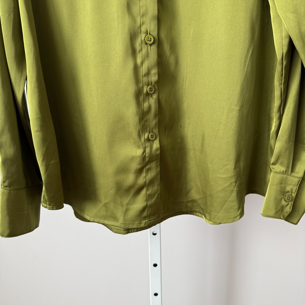 Petal and Pup sz XS Olive Green Satin Button Blouse Shirt Preppy Minimalist - Picture 3 of 6